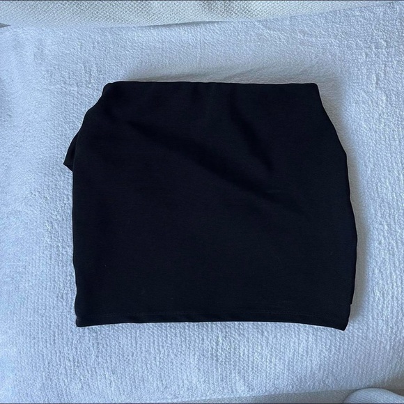 Bluenotes Black Asymmetrical Ruffled Mini Skirt - Picture 3 of 4
